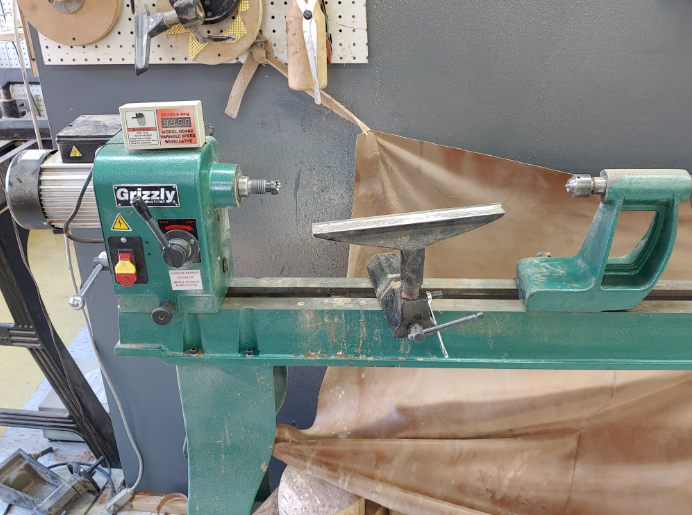 File:Grizzly Lathe.png